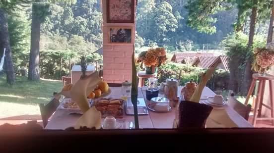 Bed and Breakfast Morada Rancho Da Lua Монті-Верді Екстер'єр фото